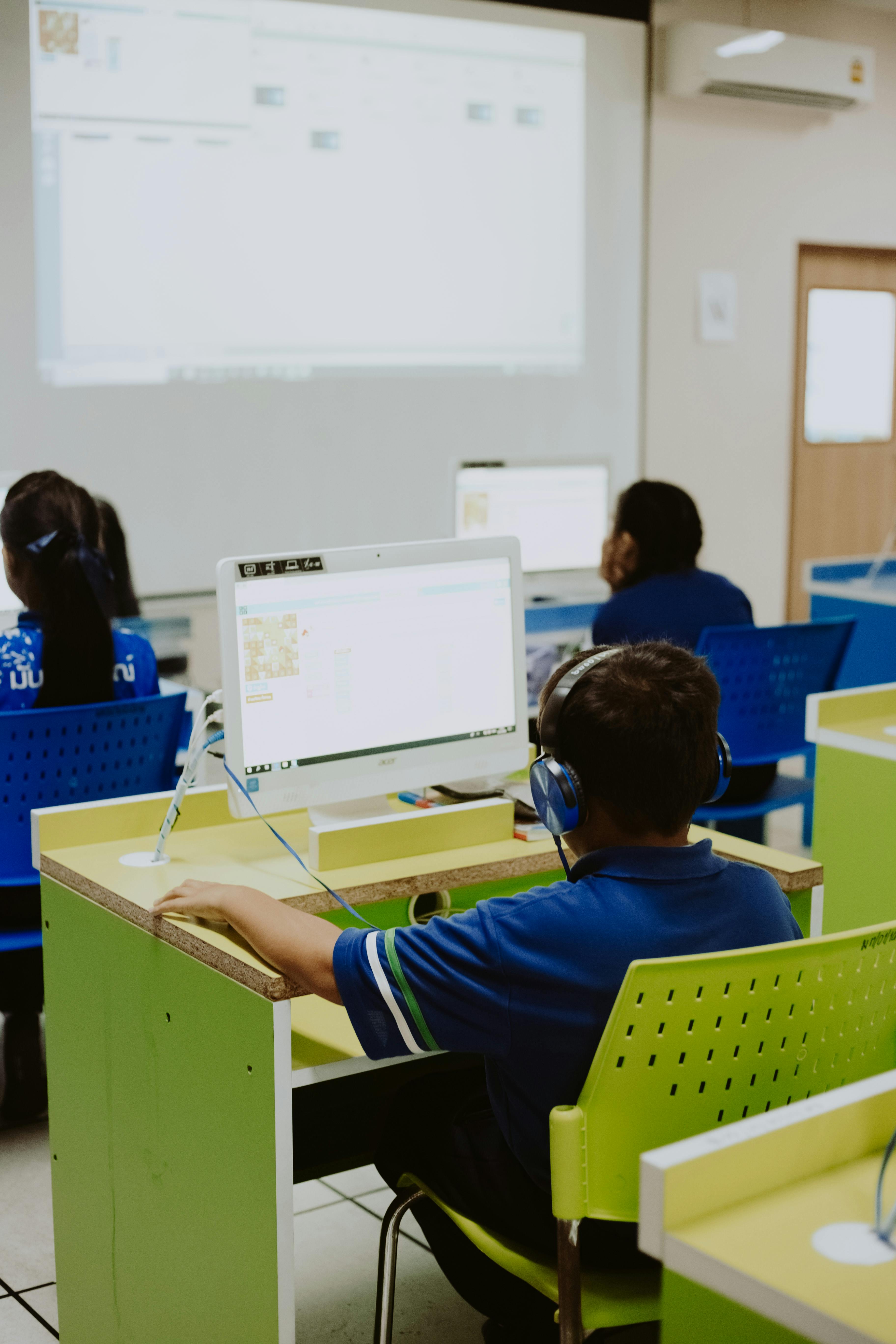 Hands-on computer training in our campus lab